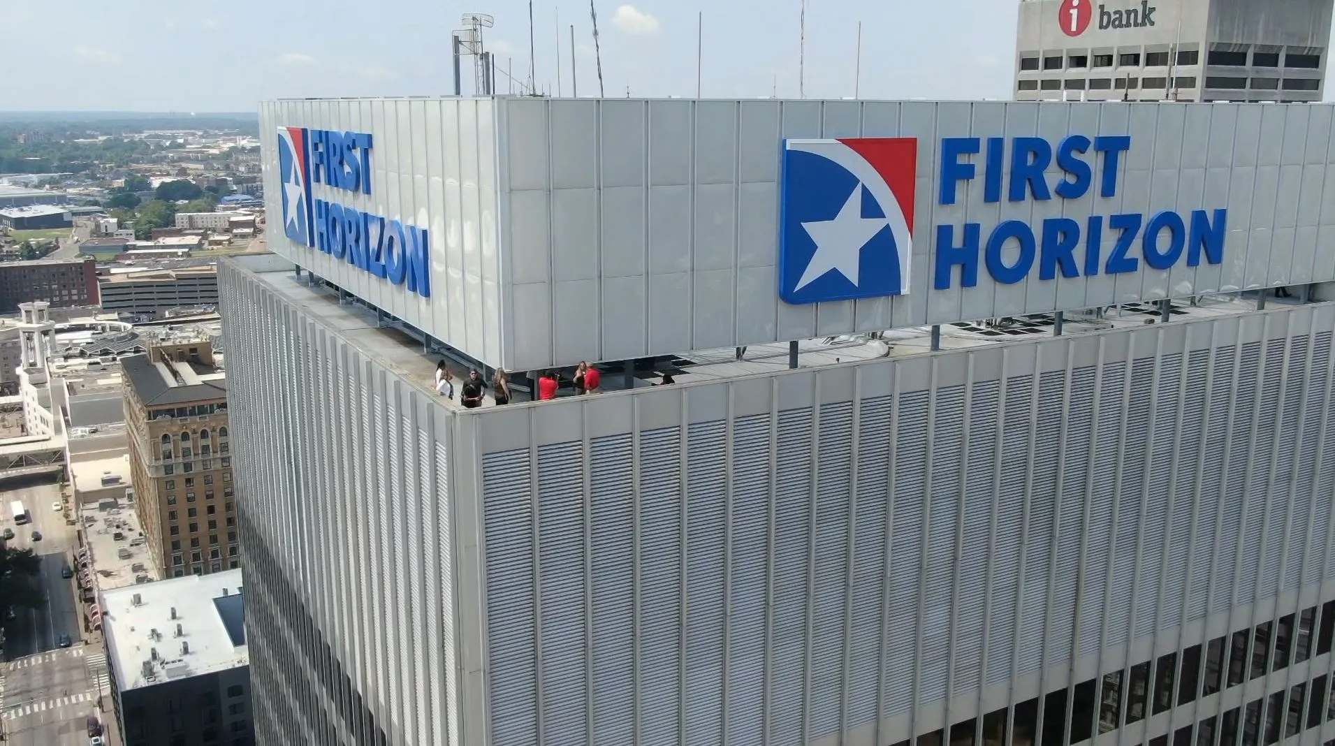Finding a First Horizon Bank Near Me